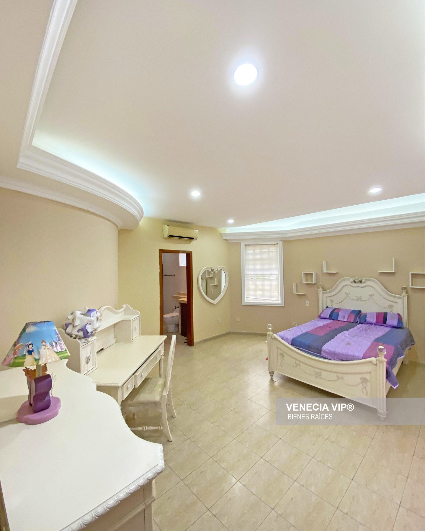 SaveClip.App_449670000_448698688079293_1048128054793801135_n