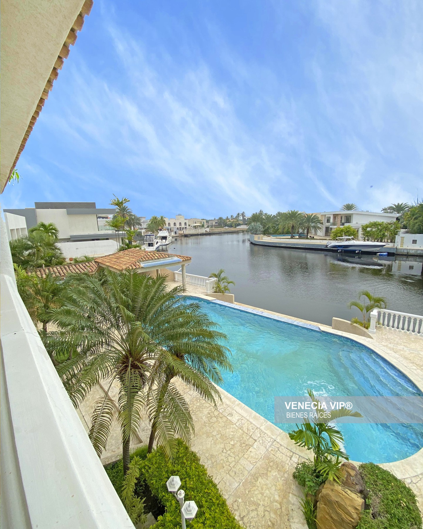 SaveClip.App_450114243_844950750375189_3593889894503151338_n