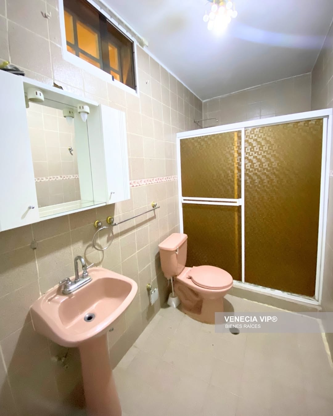 SaveClip.App_469203638_17941876370931594_7415307354321481857_n