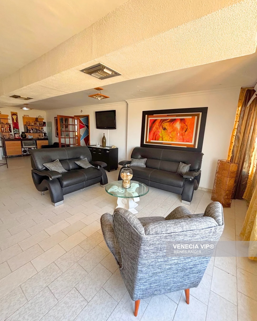 SaveClip.App_469593946_17942671448931594_8516356500290900983_n