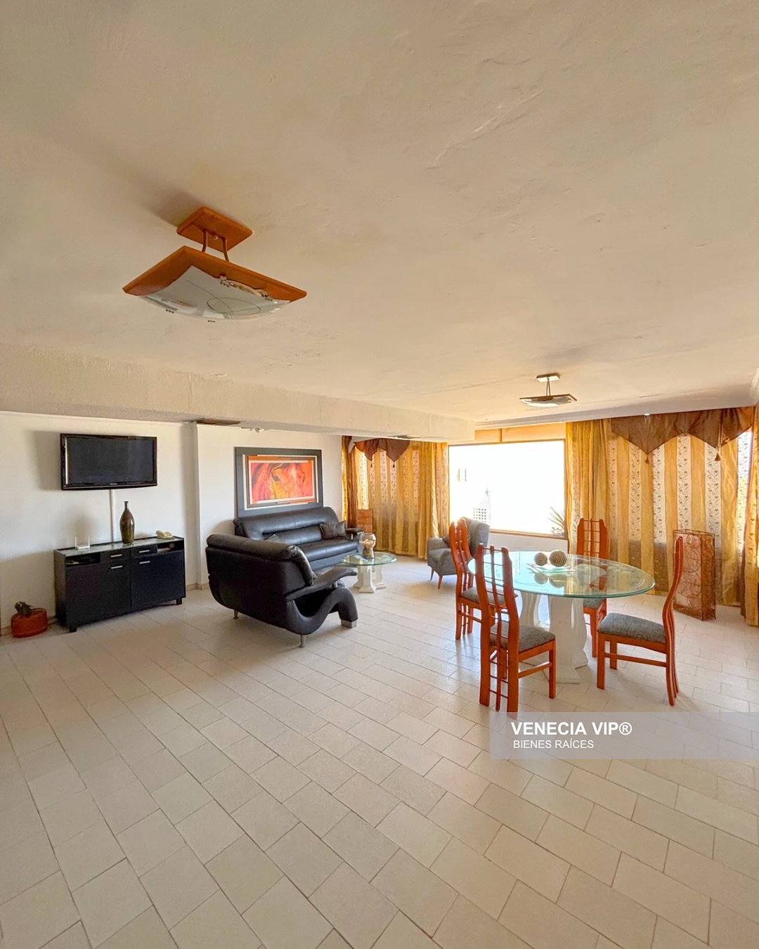 SaveClip.App_469598722_17942671472931594_8152207816925798737_n