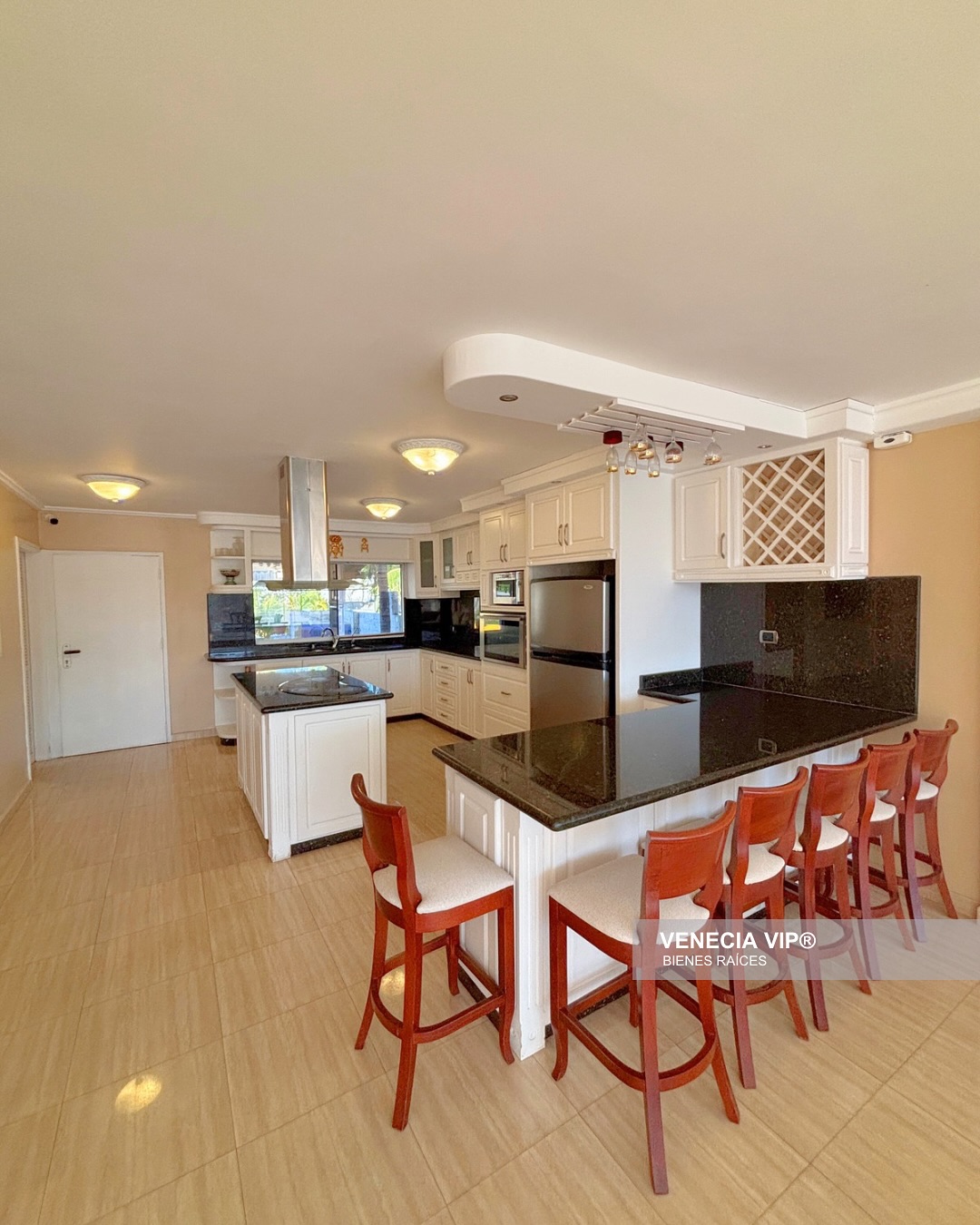 SaveClip.App_473967671_17948014922931594_2868816875432104605_n