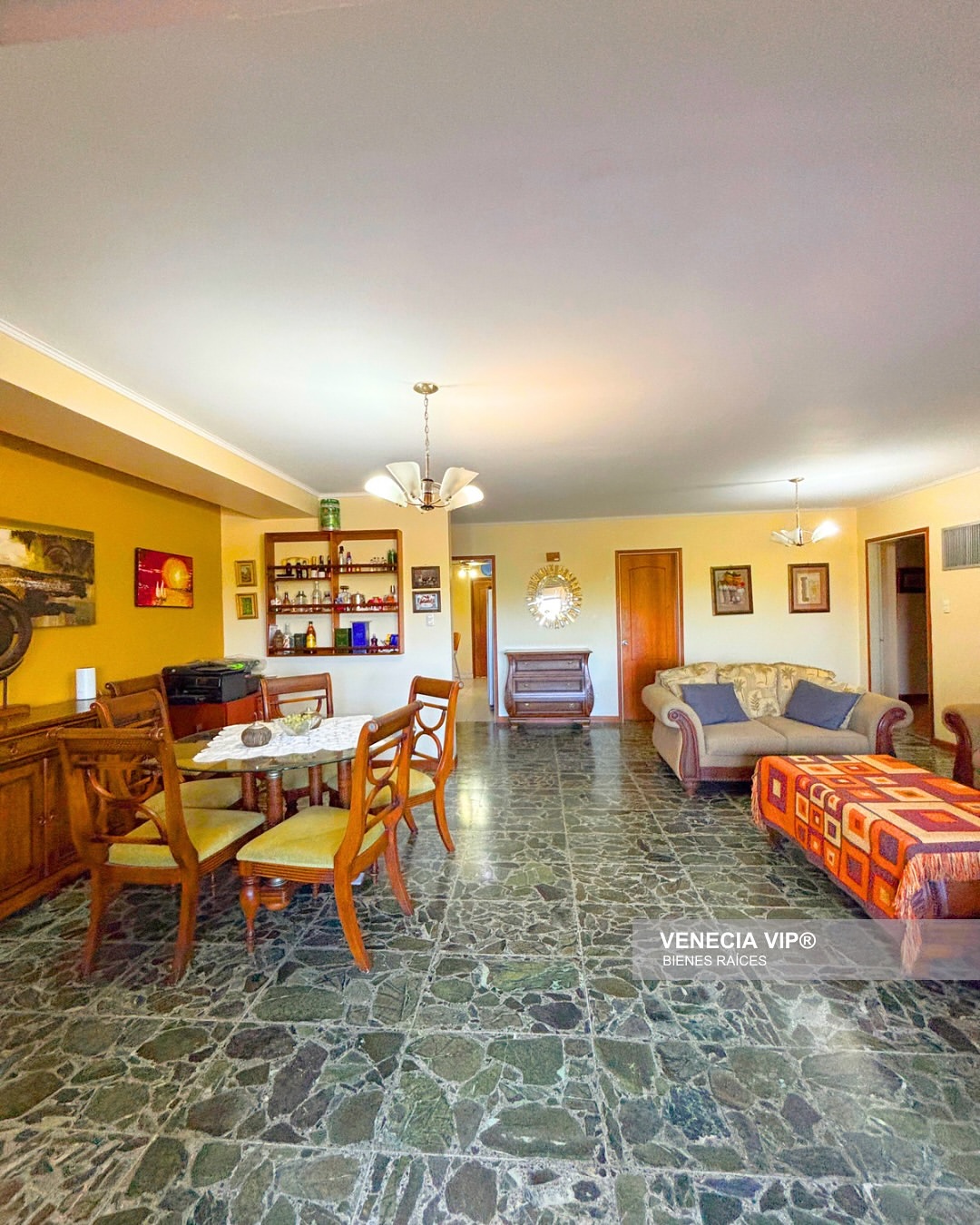 SaveClip.App_481582462_17952308684931594_3811596536579773085_n