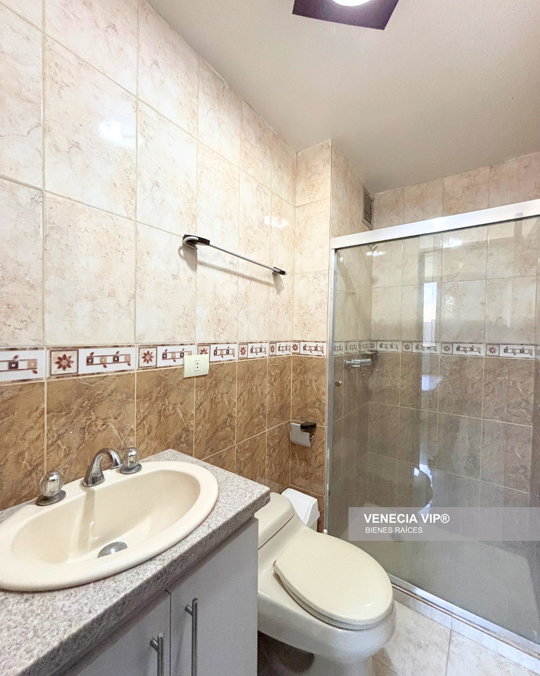 SaveClip.App_491444215_17958716882931594_243781820444417817_n