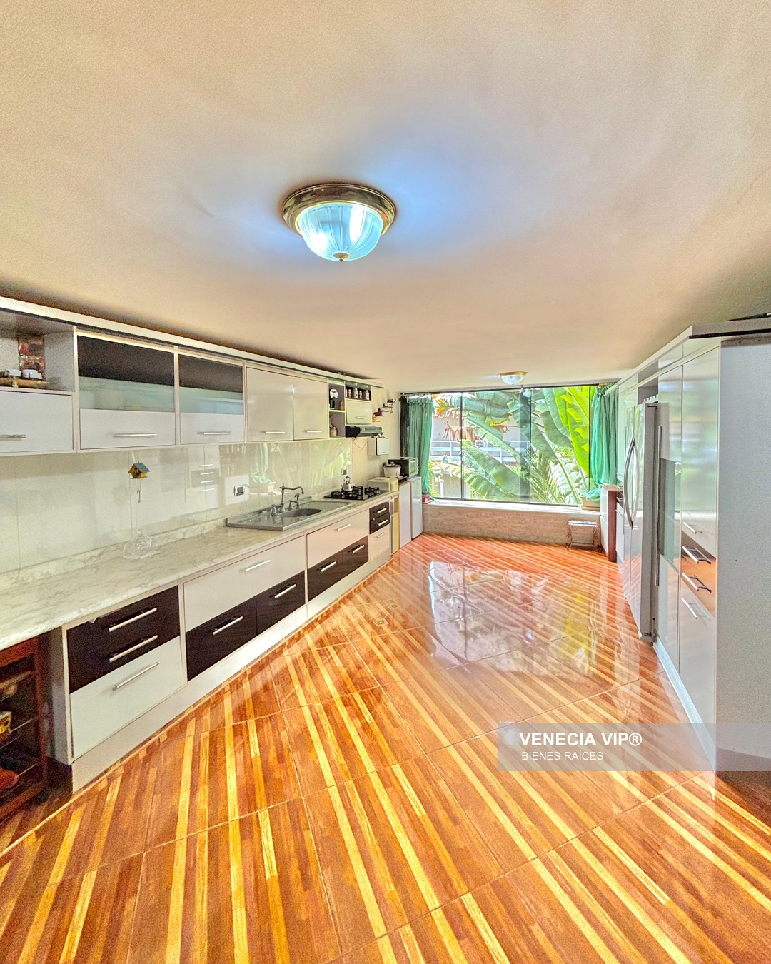 SaveClip.App_495945204_17960744813931594_2598341495594405391_n