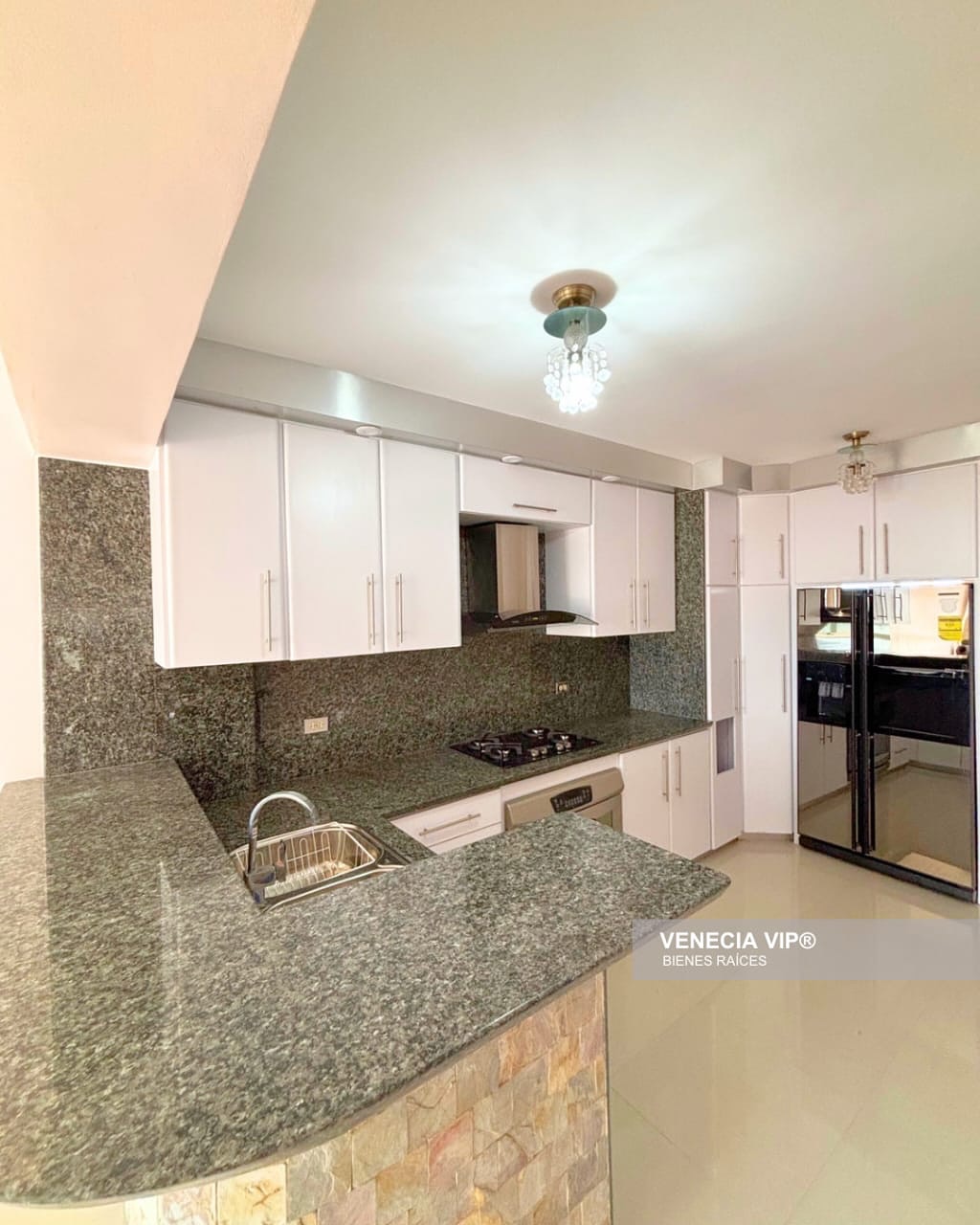 SaveClip.App_500234342_17962227920931594_8904019351976336264_n