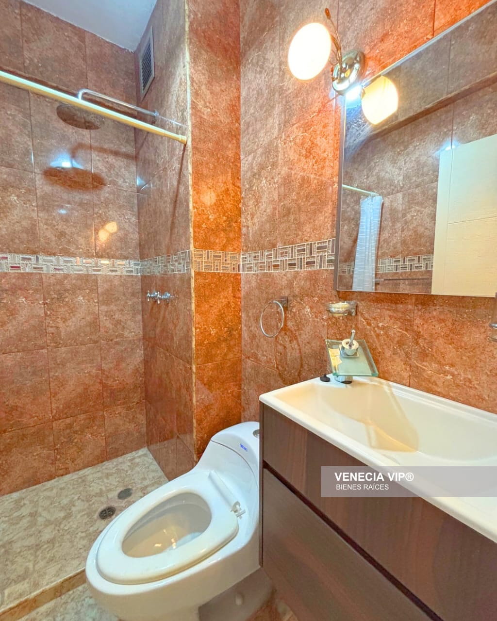 SaveClip.App_500286610_17962227923931594_6273155789300509268_n