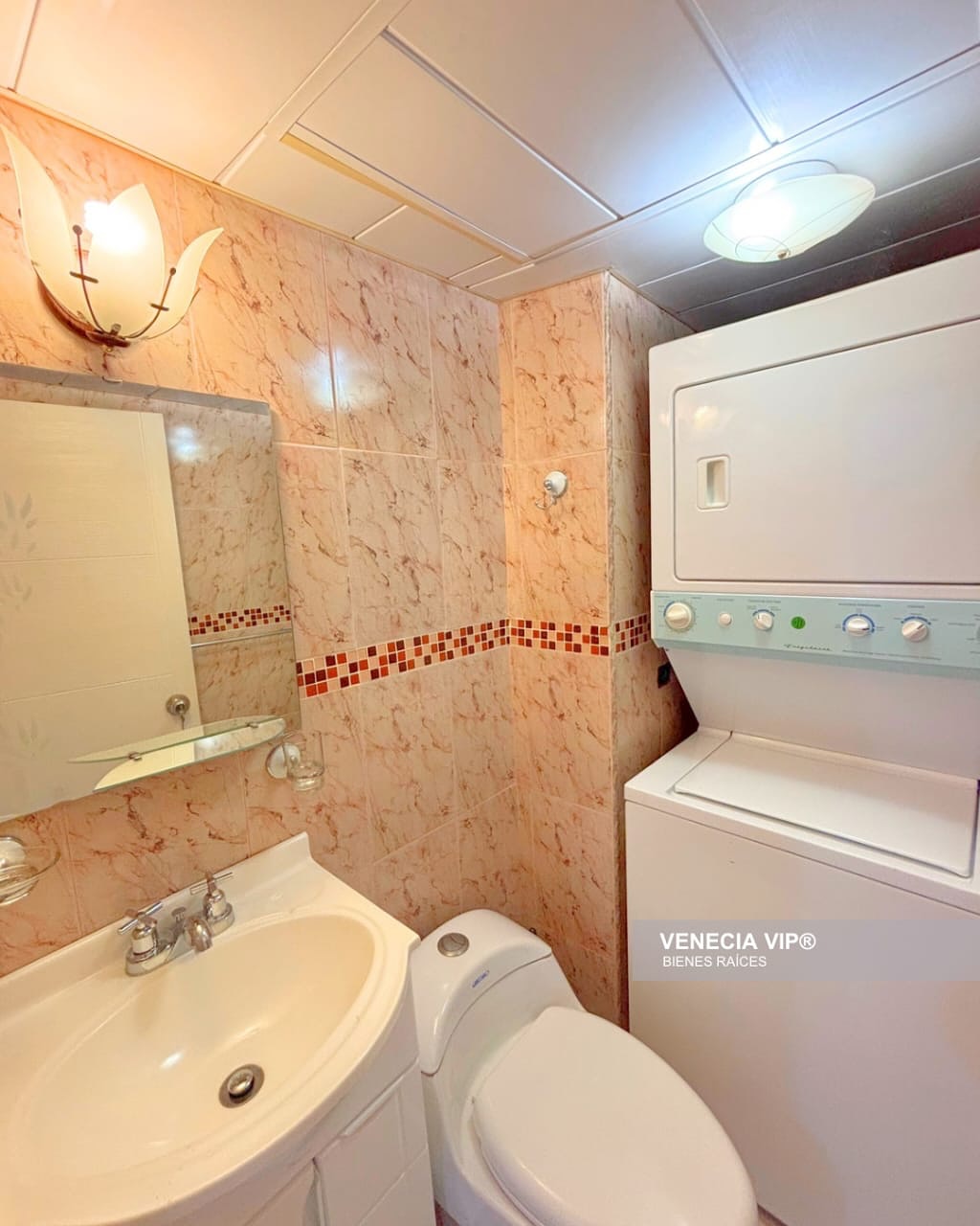 SaveClip.App_500323780_17962227950931594_7536840058731827230_n