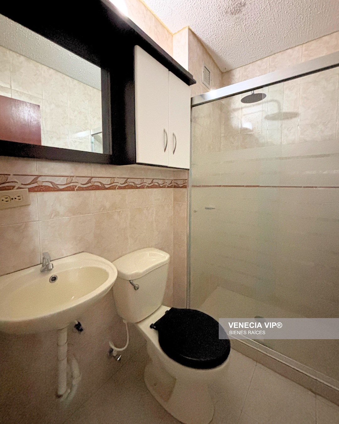 SaveClip.App_506374457_17965444577931594_2306931918792267161_n